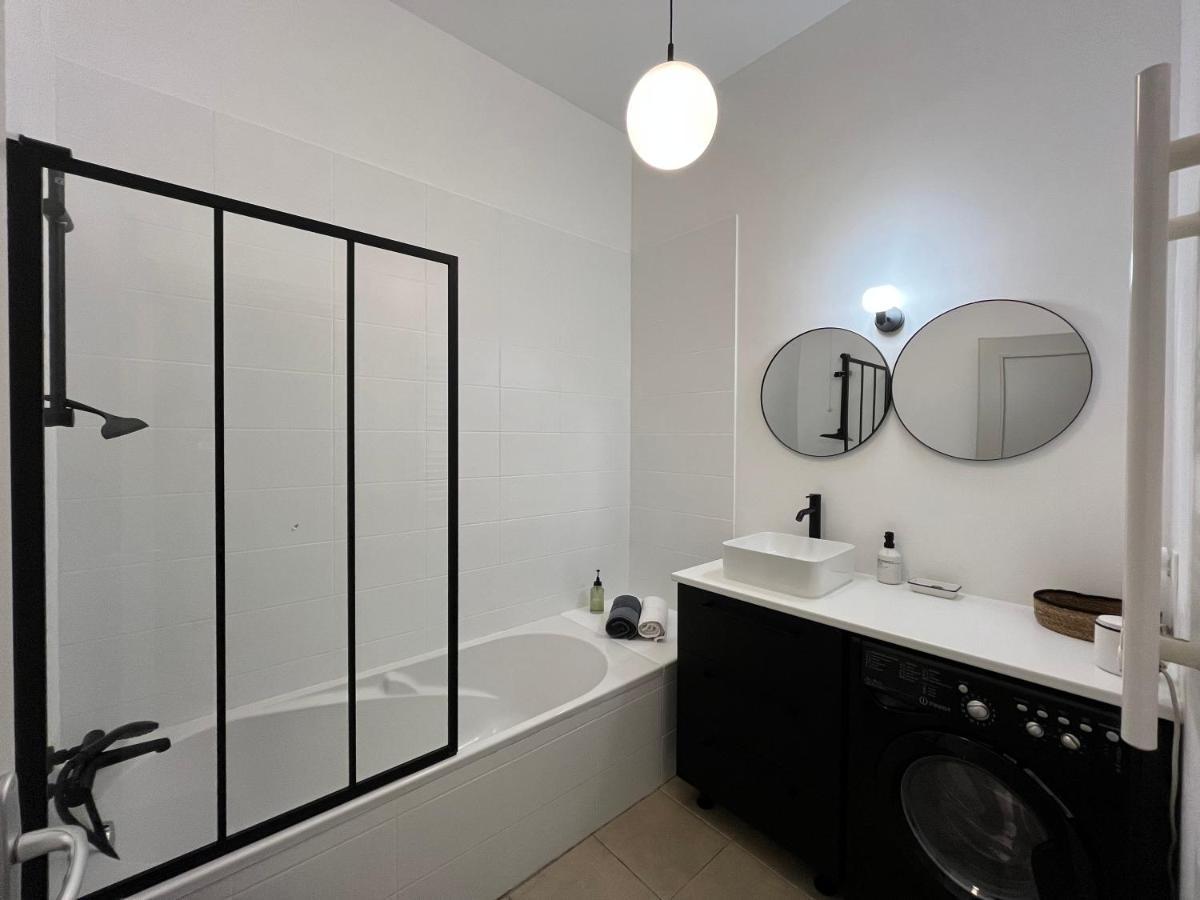 Nimes , Appartement Renove Dans Immeuble Classe. 外观 照片