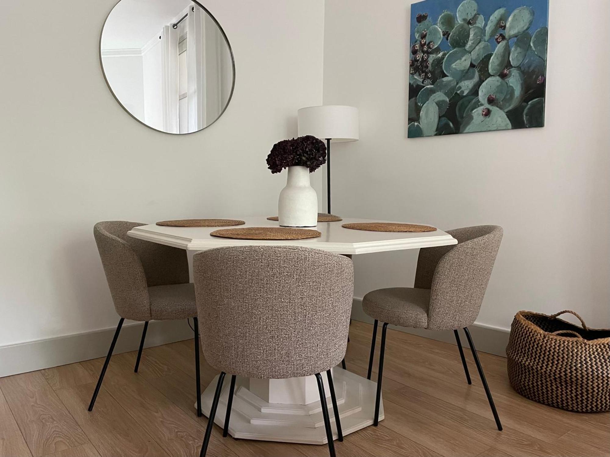 Nimes , Appartement Renove Dans Immeuble Classe. 外观 照片